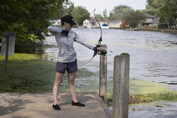 Bowfishing Without a Boat